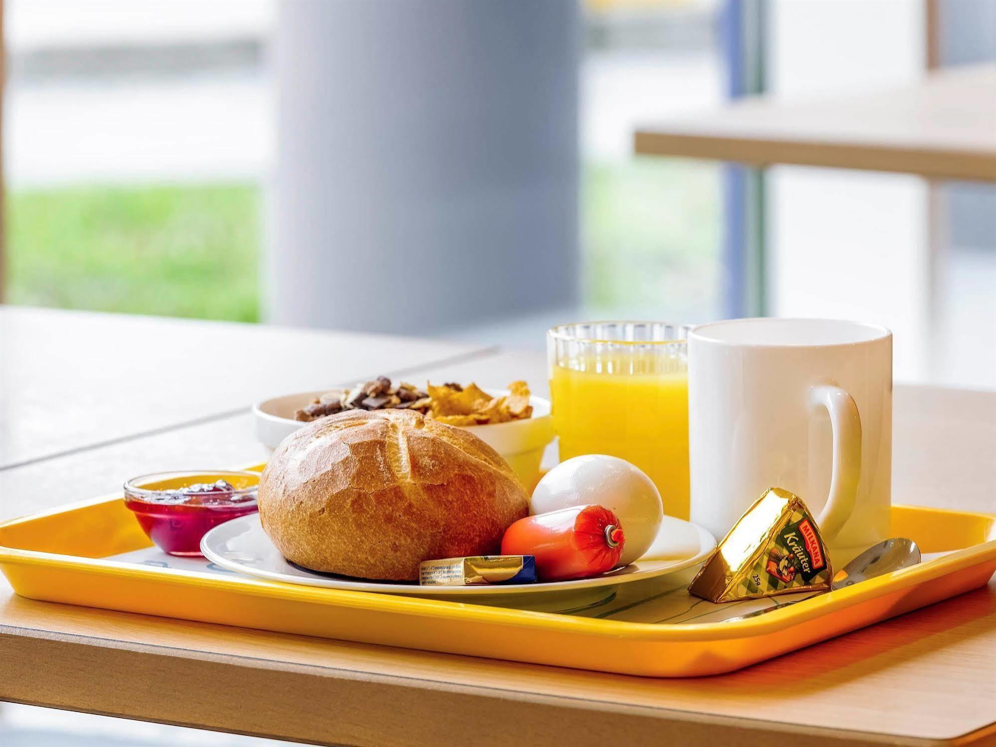 Ibis Budget Berlin Hennigsdorf Hotel Bagian luar foto